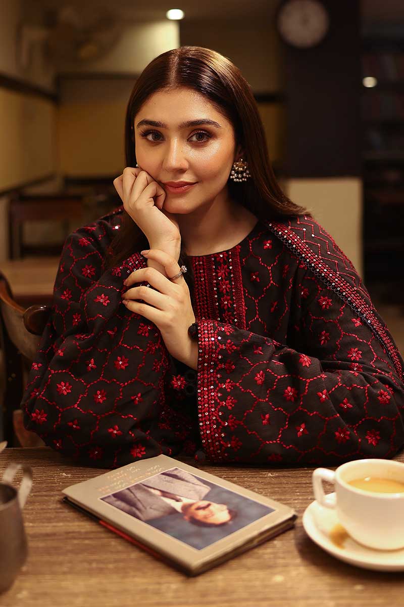 Cross Stitch Embroidered Khaddar Unstitched 3Pc Suit D-04 Garnet Grace