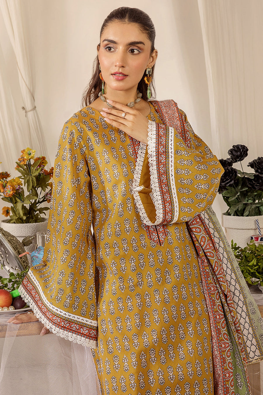 Safwa Praha Vol-08 Fine Digital Printed Lawn Unstitched 3Pc Suit SPH-74