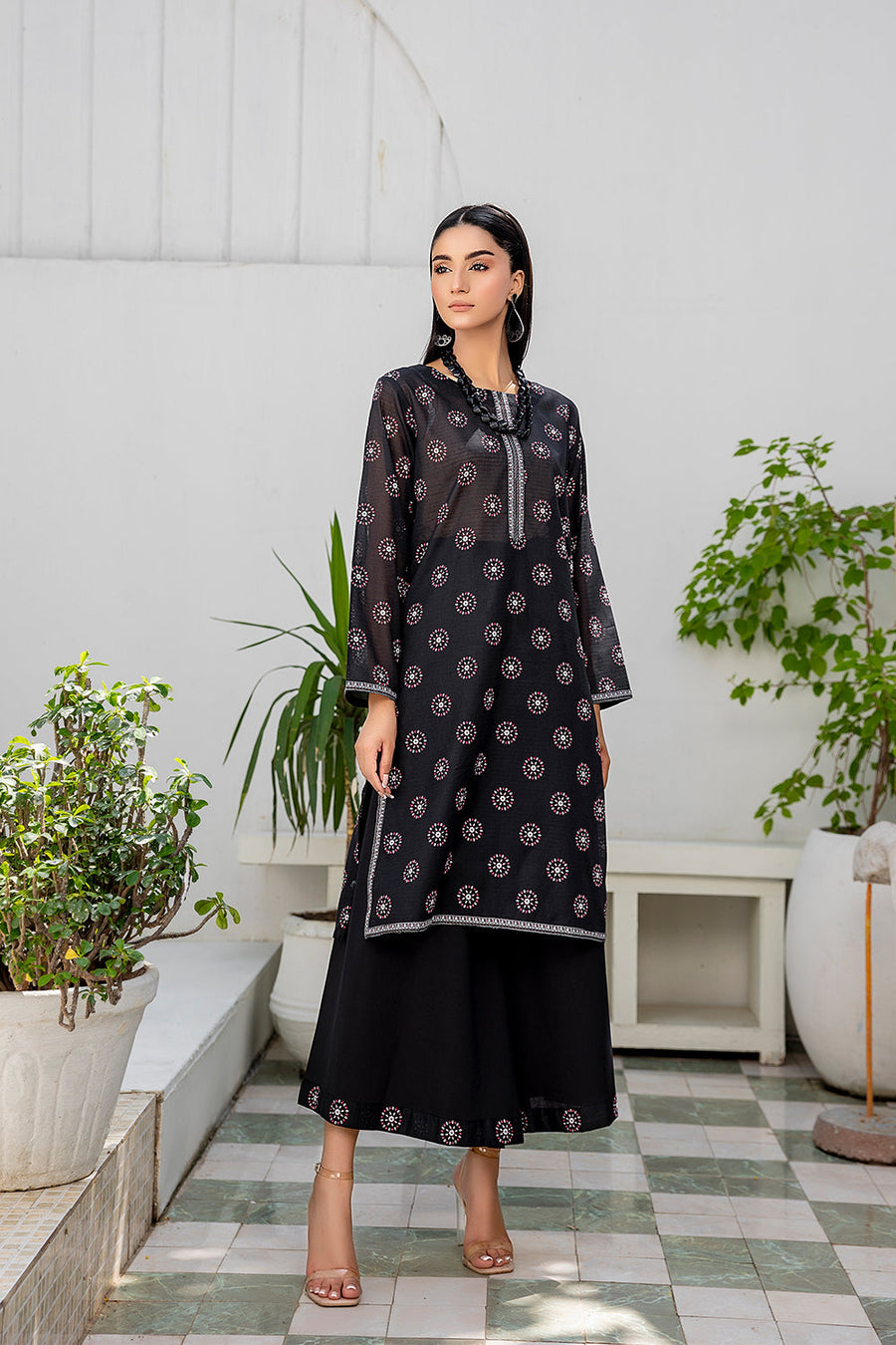 Safwa Orla Unstitched Printed Lawn 2Piece Suit - OR 80