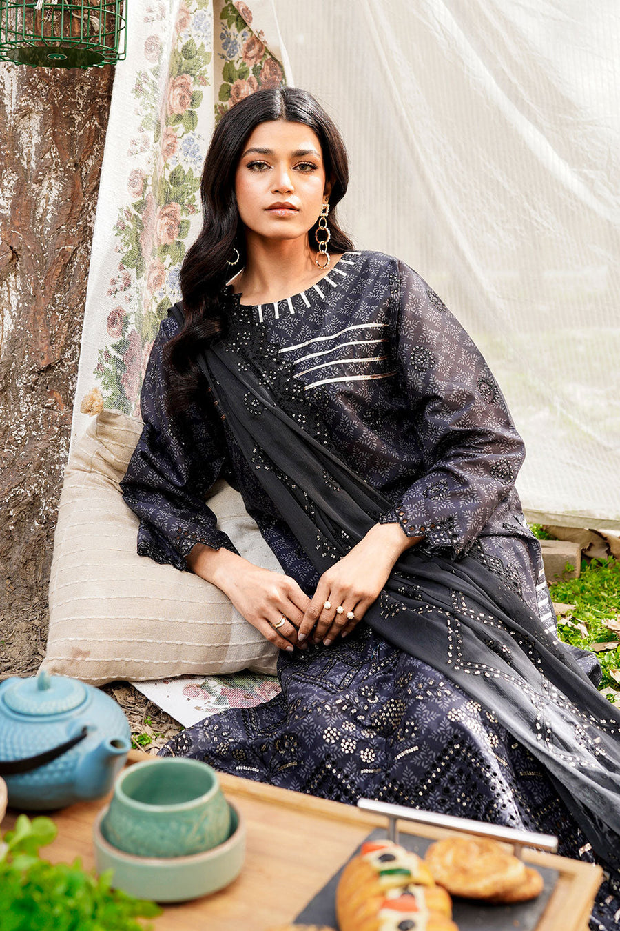 Safwa Kishmish Premium Embroidered Chikankari Lawn Unstitched 3Pc Suit SKH-01