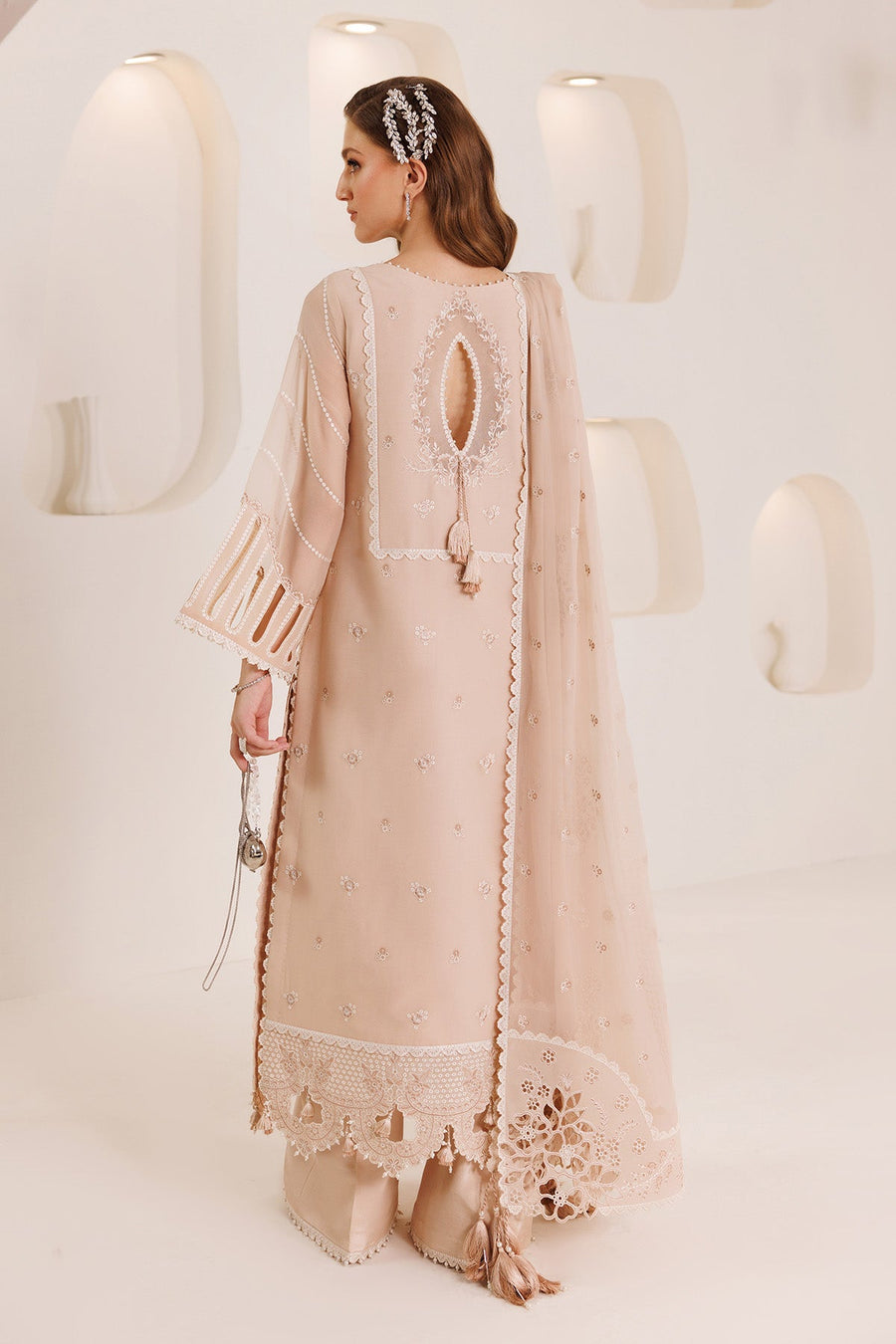 Alizeh Dhaagay Embroidered Chiffon Unstitched 3Pc Suit AF-DHG-5036-Ehal