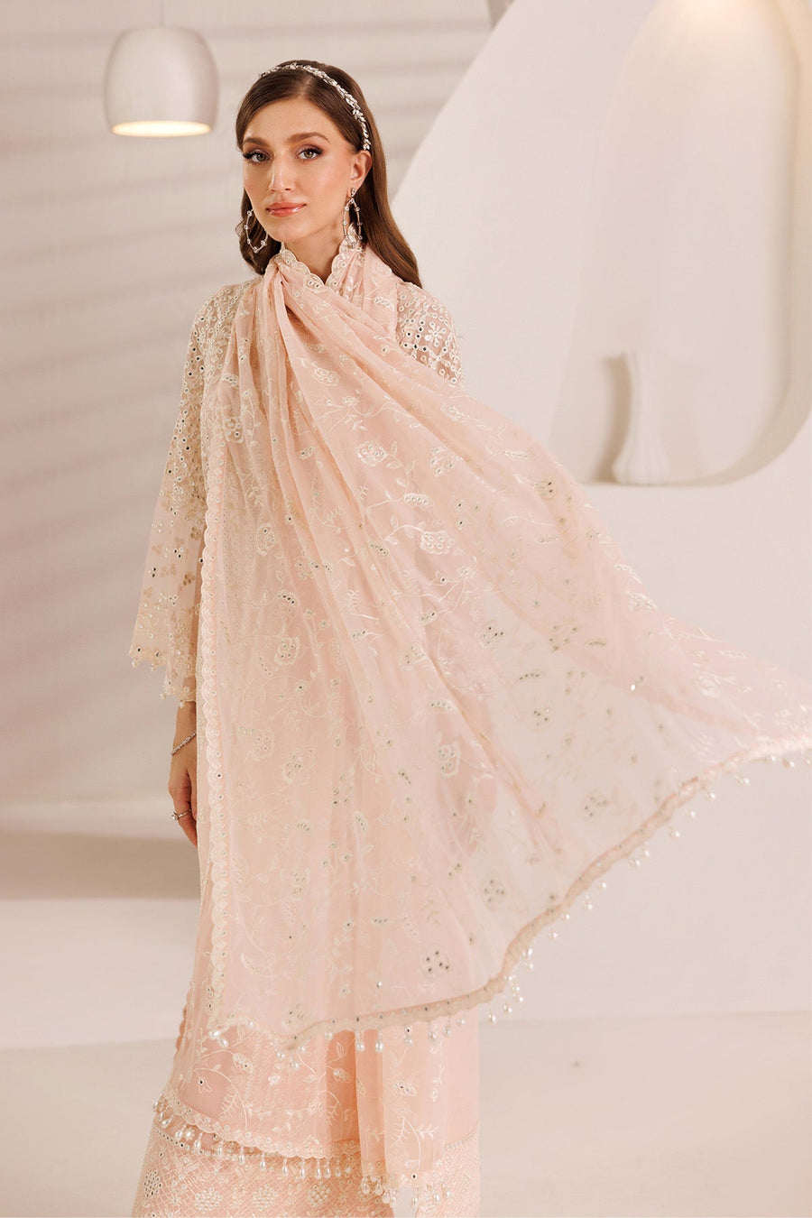 Alizeh Dhaagay Embroidered Chiffon Unstitched 3Pc Suit AF-DHG-5029-Miksha