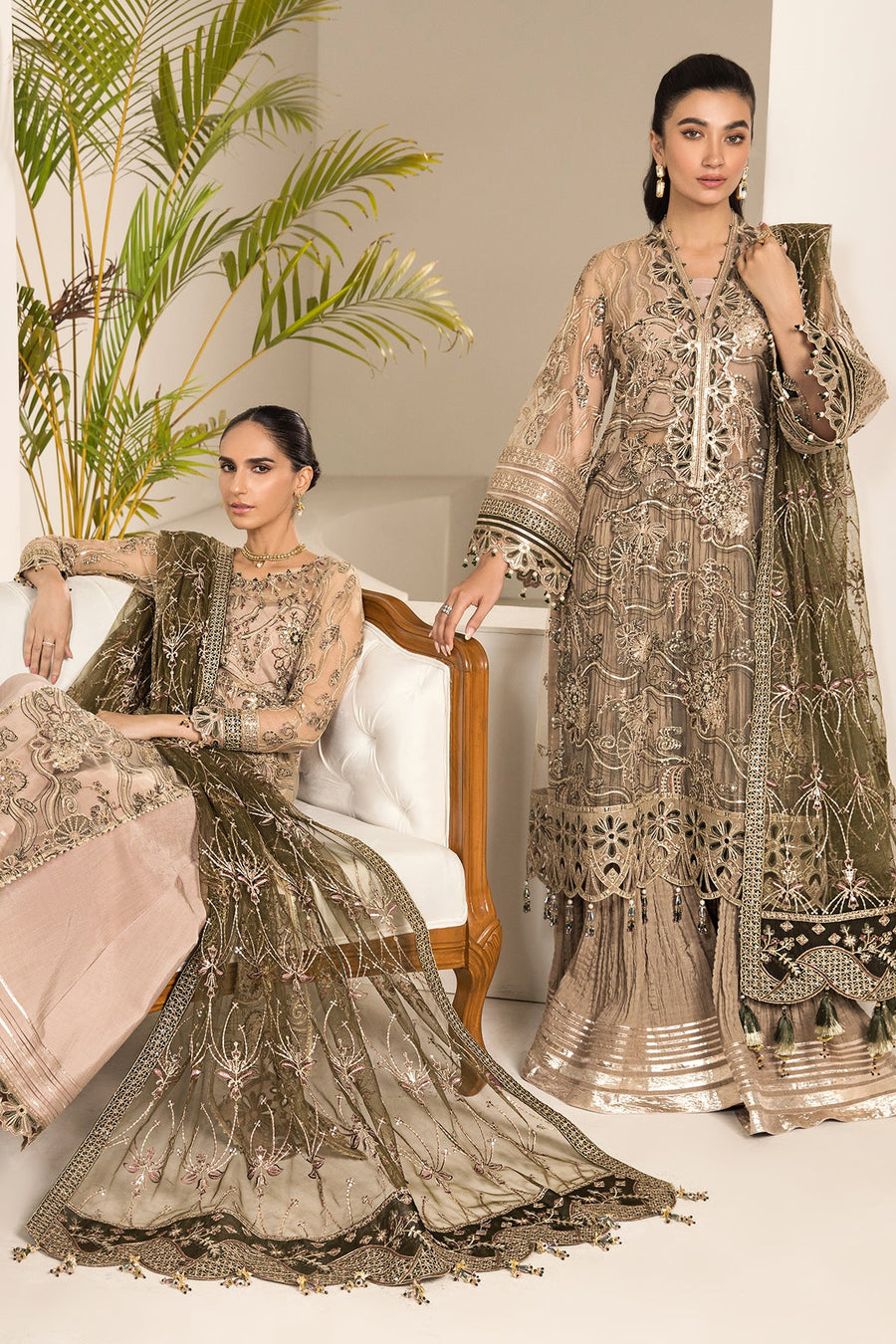 Alizeh Fashion Lamhay Festive Embroidered NEt 3Pc Suit V15D02 - Emhal