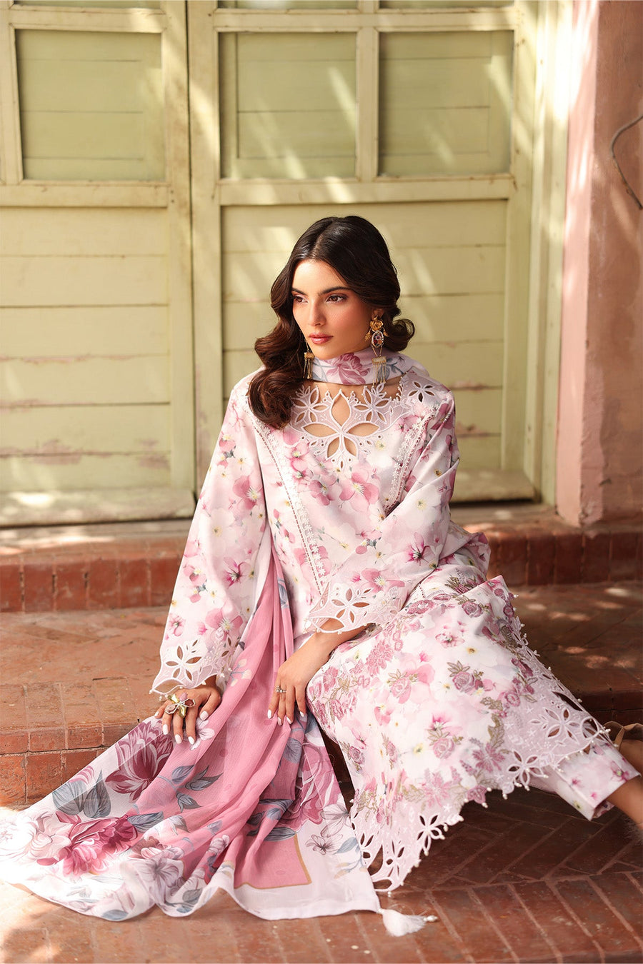 Alizeh Fashion Embroidered Printed Lawn Unstitched 3Pc Suit AF-EPL-7033-LIOR