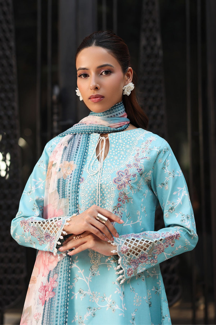 Alizeh Fashion Levana Embroidered Lawn Unstitched 3Pc Suit AF-EPL-7044-REED