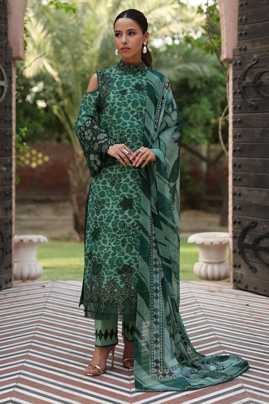 Alizeh Fashion Levana Embroidered Lawn Unstitched 3Pc Suit AF-EPL-7042-FINCH