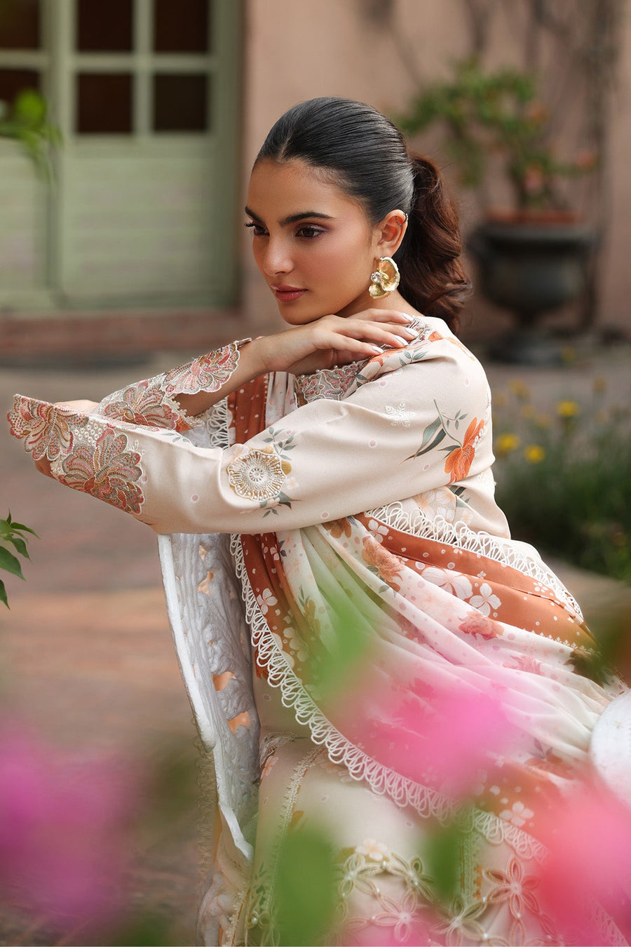 Alizeh Fashion Levana Embroidered Lawn Unstitched 3Pc Suit AF-EPL-7041-RUPAL