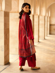 edenrobe Premium Festive Unstitched Slub Lawn 3Pc Suit EWU5V1-31240
