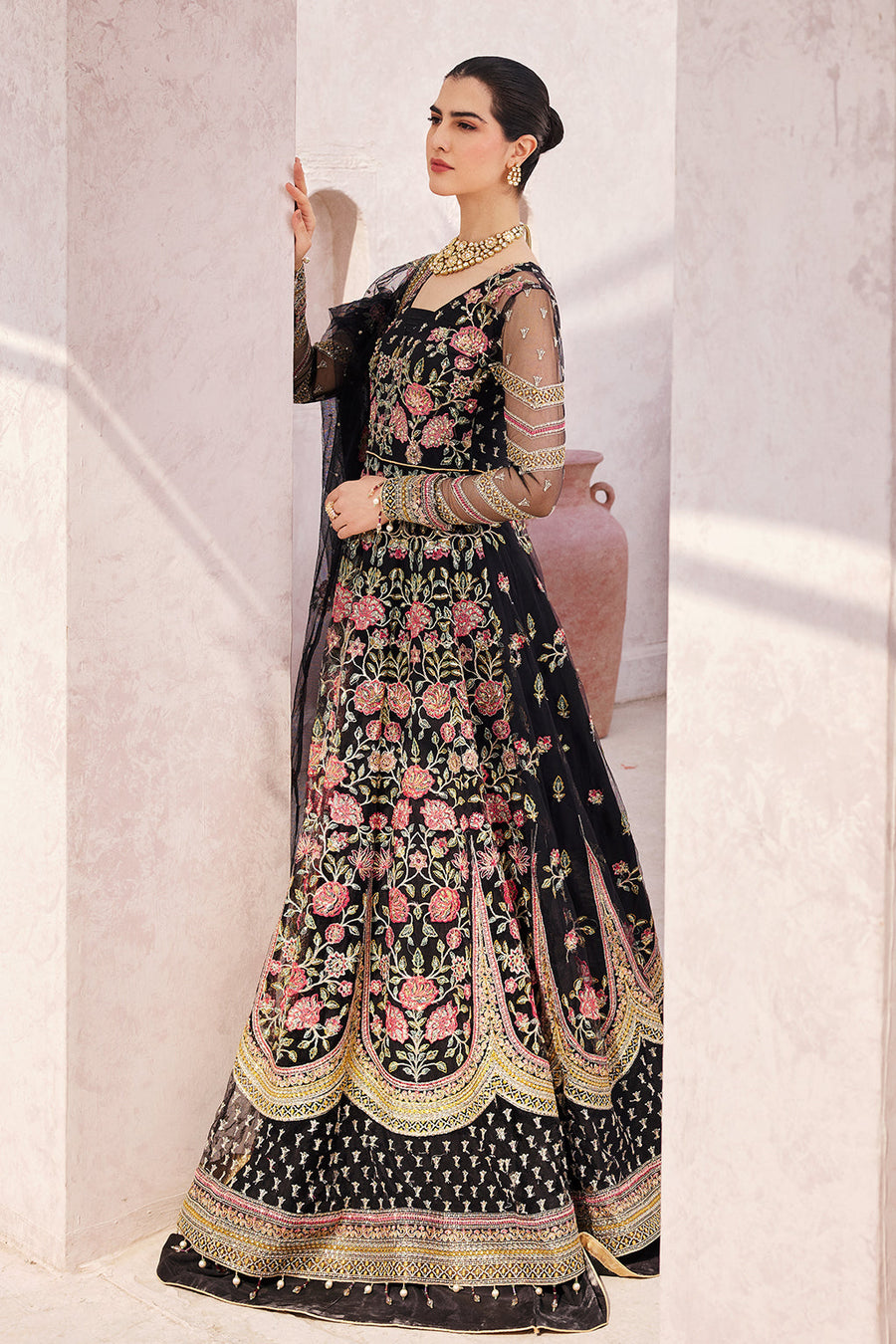 party wear stitched suits