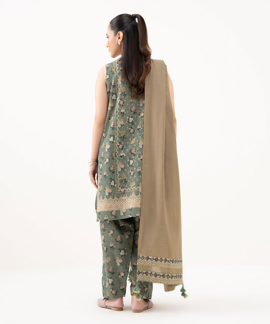 Sapphire Printed Khaddar Unstitched 3Pc Suit 0U3PDY25V95B
