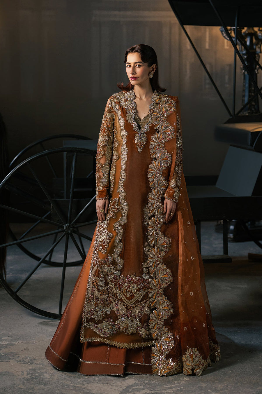 Afrozeh Hayat Wedding Embroidered Velvet Unstitched 3Pc Suit - Zavaa