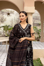 Safwa Cherie Fine Embroidered Lawn Unstitched 3Pc Suit CHS-04