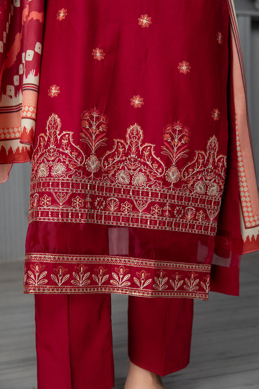 SEC-94 - SAFWA ETSY 3-PIECE EMBROIDERED COLLECTION VOL 08