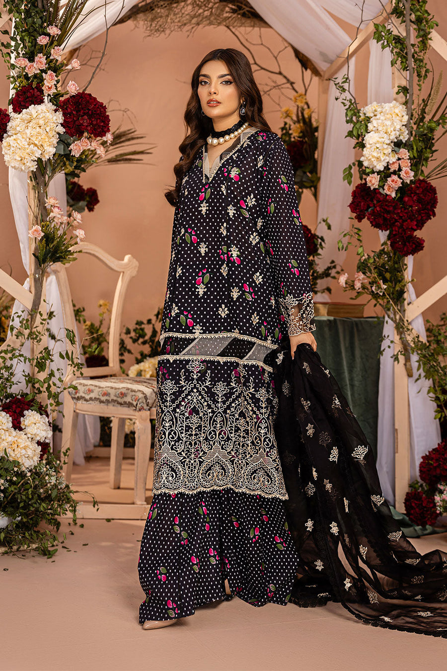 Safwa Greta Premium Embroidered Lawn Unstitched 3Pc Suit SGR-03