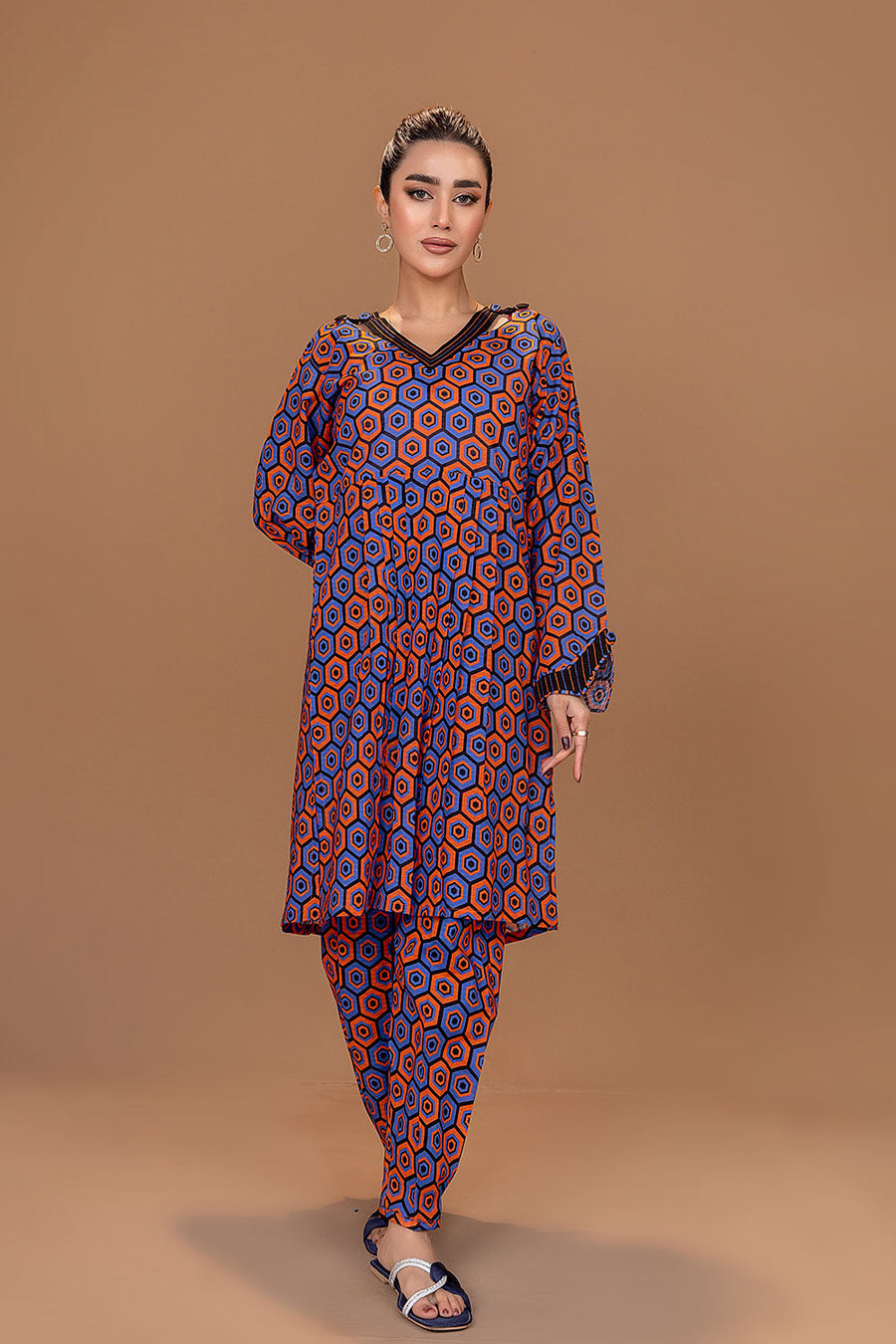 Safwa Printed Lawn Pret 2Pc Suit (Shirt/Trouser) P000421