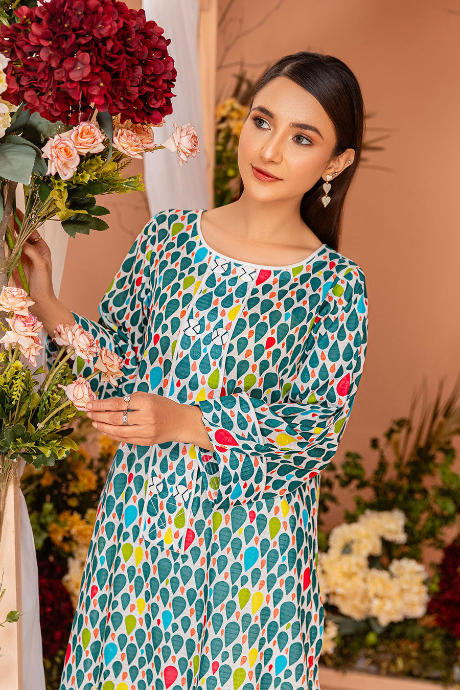 Safwa Orla Unstitched Printed Lawn 2Piece Suit - OR 77