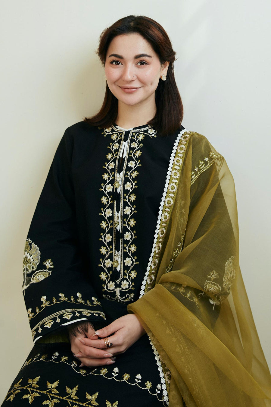 Coco by Zara Shahjahan Embroidered Lawn Unstitched 3Pc Suit D-01B ARZOO