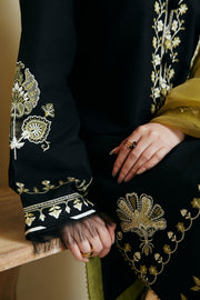 Coco by Zara Shahjahan Embroidered Lawn Unstitched 3Pc Suit D-01B ARZOO