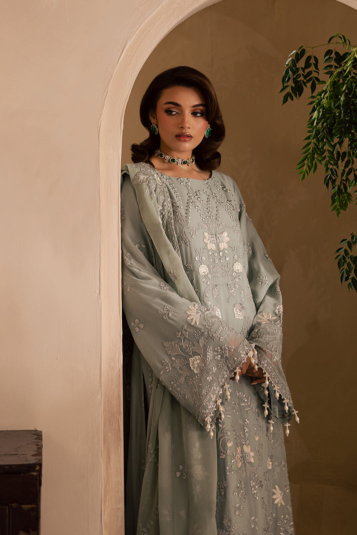 top 10 pakistani clothing brands