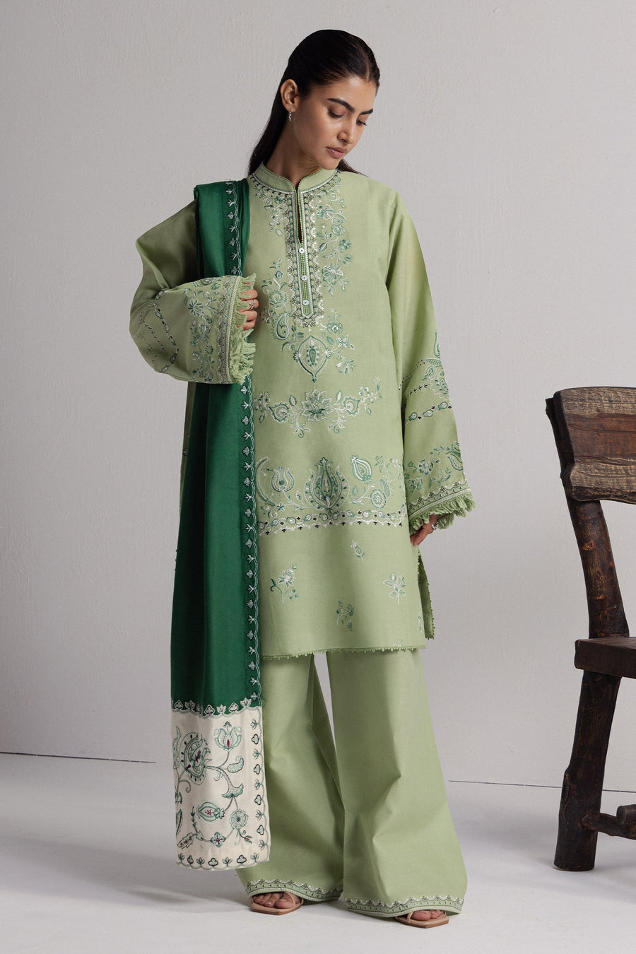 Coco Zara Shahjahan Embroidered Khaddar Unstitched 3Pc D-4B NEELAM