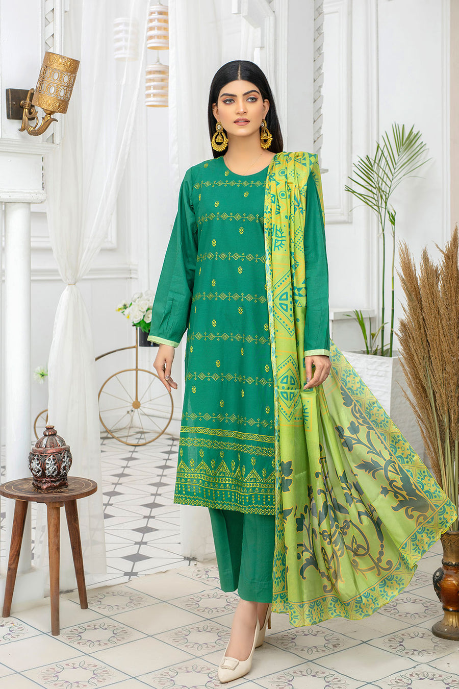 Safwa Embroidered Lawn Pret 3Pc Suit 3P-EMB-113