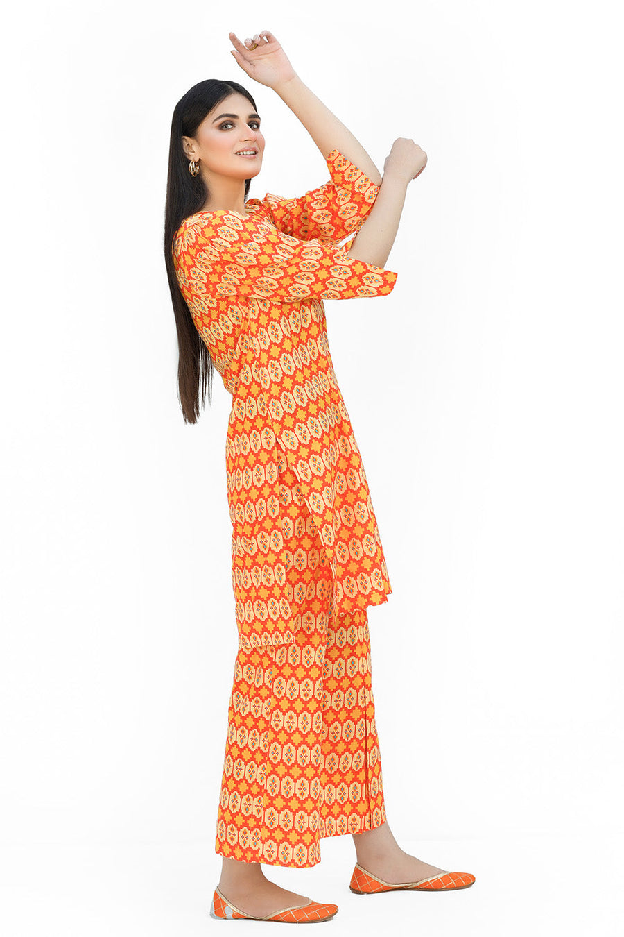 Safwa Printed Lawn Pret 2Pc Suit (Shirt/Trouser) 2301-03