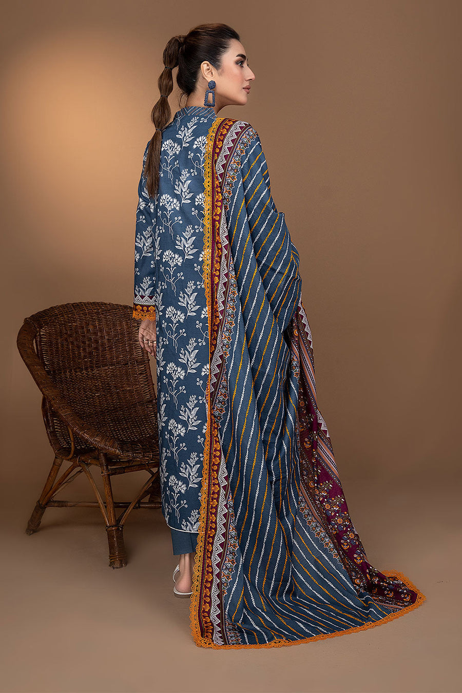 Ixora by Safwa Fine Printed Doria Lawn Unstitched 3Pc Suit ICS-29