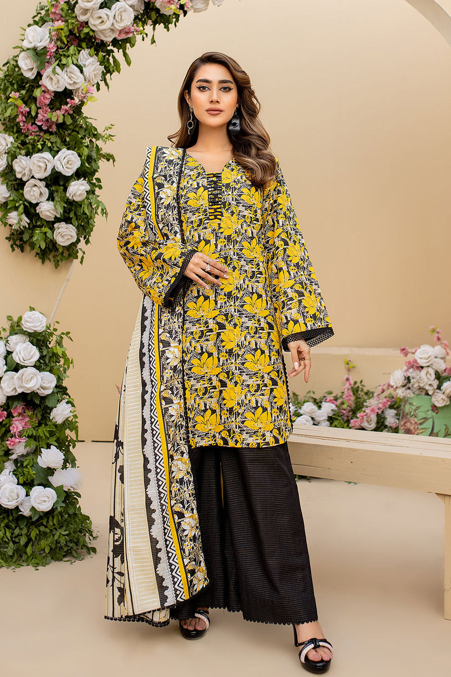 ASK-06 - SAFWA AMORA MASURI KHADDAR 3 PIECE COLLECTION