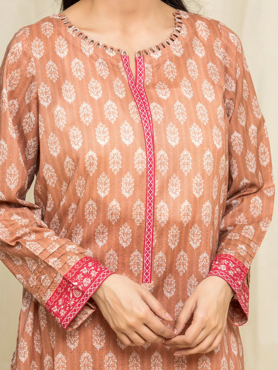 edenrobe Allure Lawn Unstitched Printed 3Pc Suit EWU24A1-29057-3P