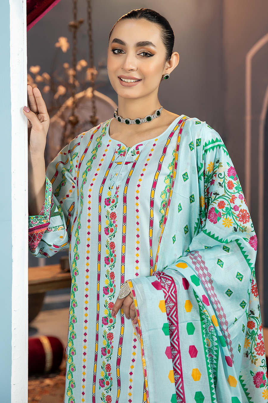 Safwa Summer Printed Lawn Unstitched 3 Piece Suit SSP-17