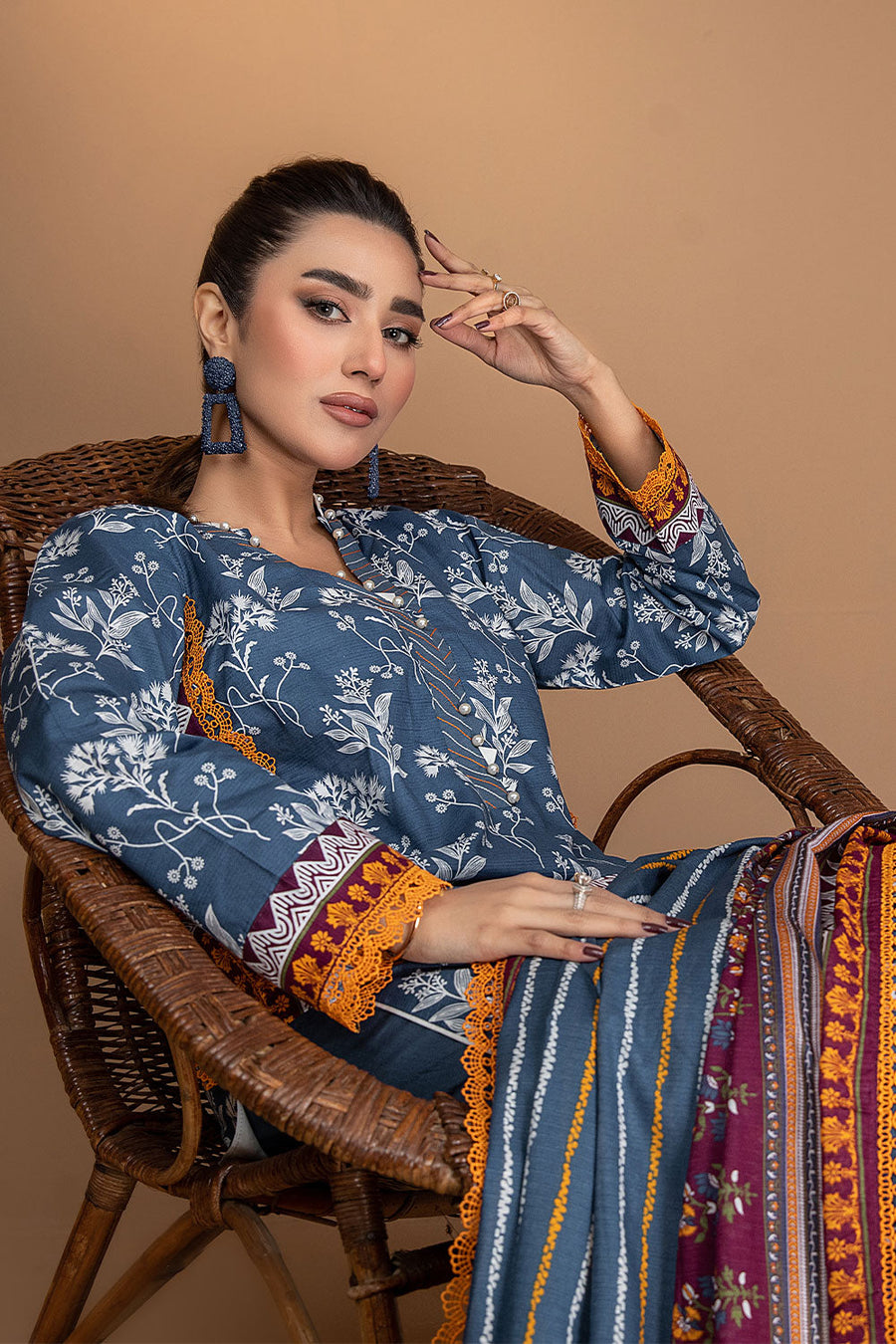 Ixora by Safwa Fine Printed Doria Lawn Unstitched 3Pc Suit ICS-29