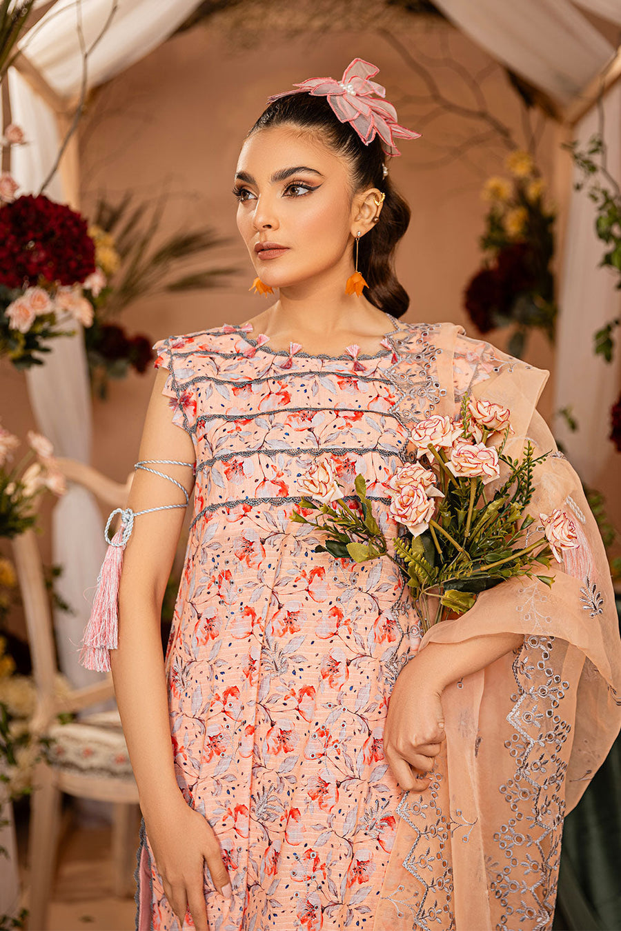 Safwa Greta Premium Embroidered Lawn Unstitched 3Pc Suit SGR-05