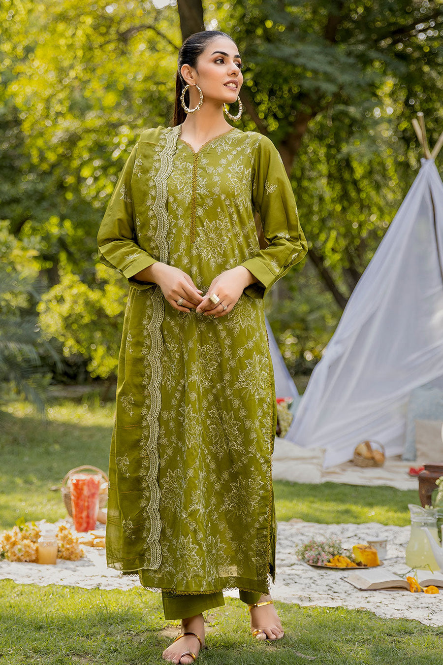 Safwa Esme Premium Embroidered Lawn Unstitched 3Pc Suit ESM-07