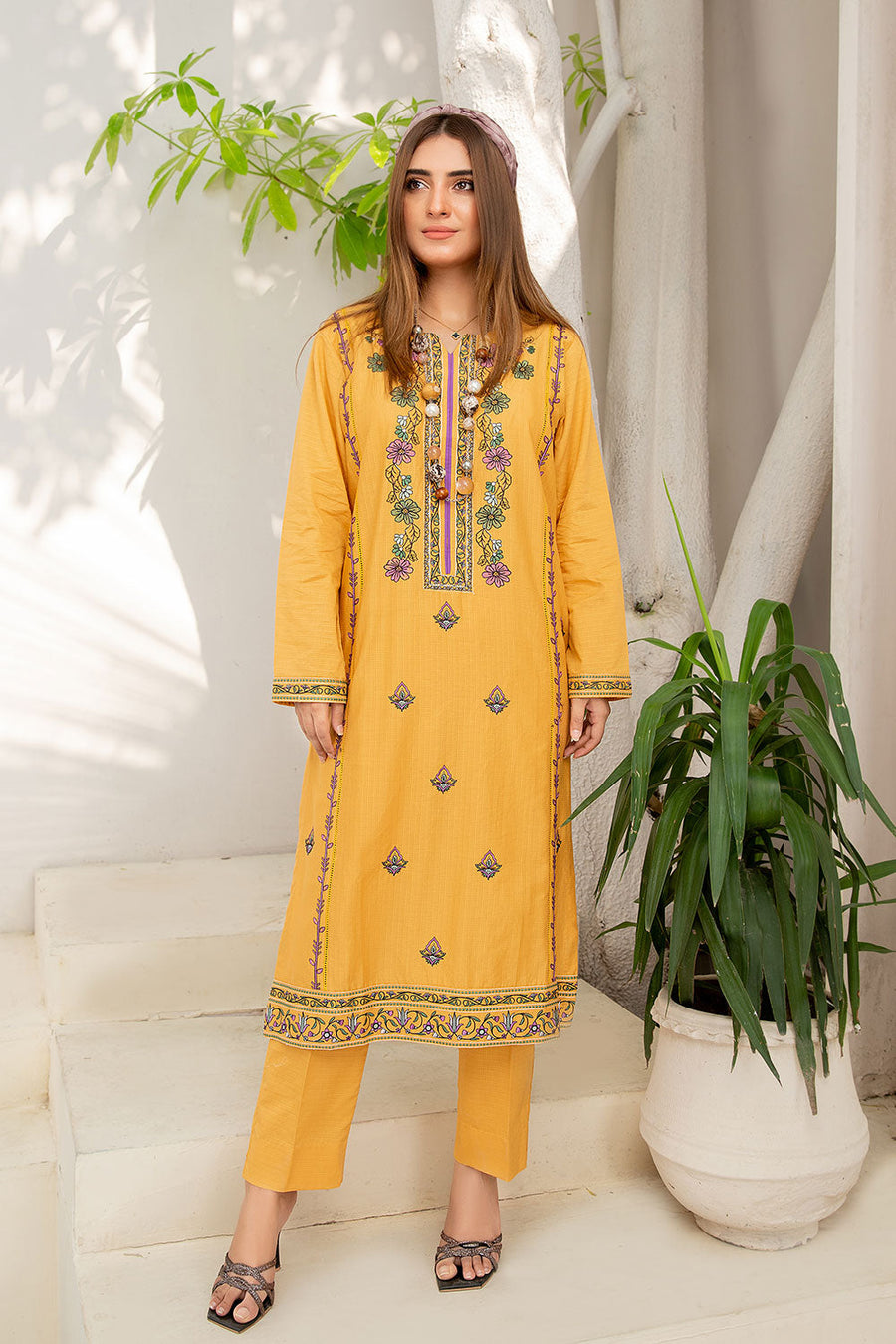 Safwa Embroidered Cotton Pret 2Pc Suit ( Shirt / Trouser ) 2P-EMB-151