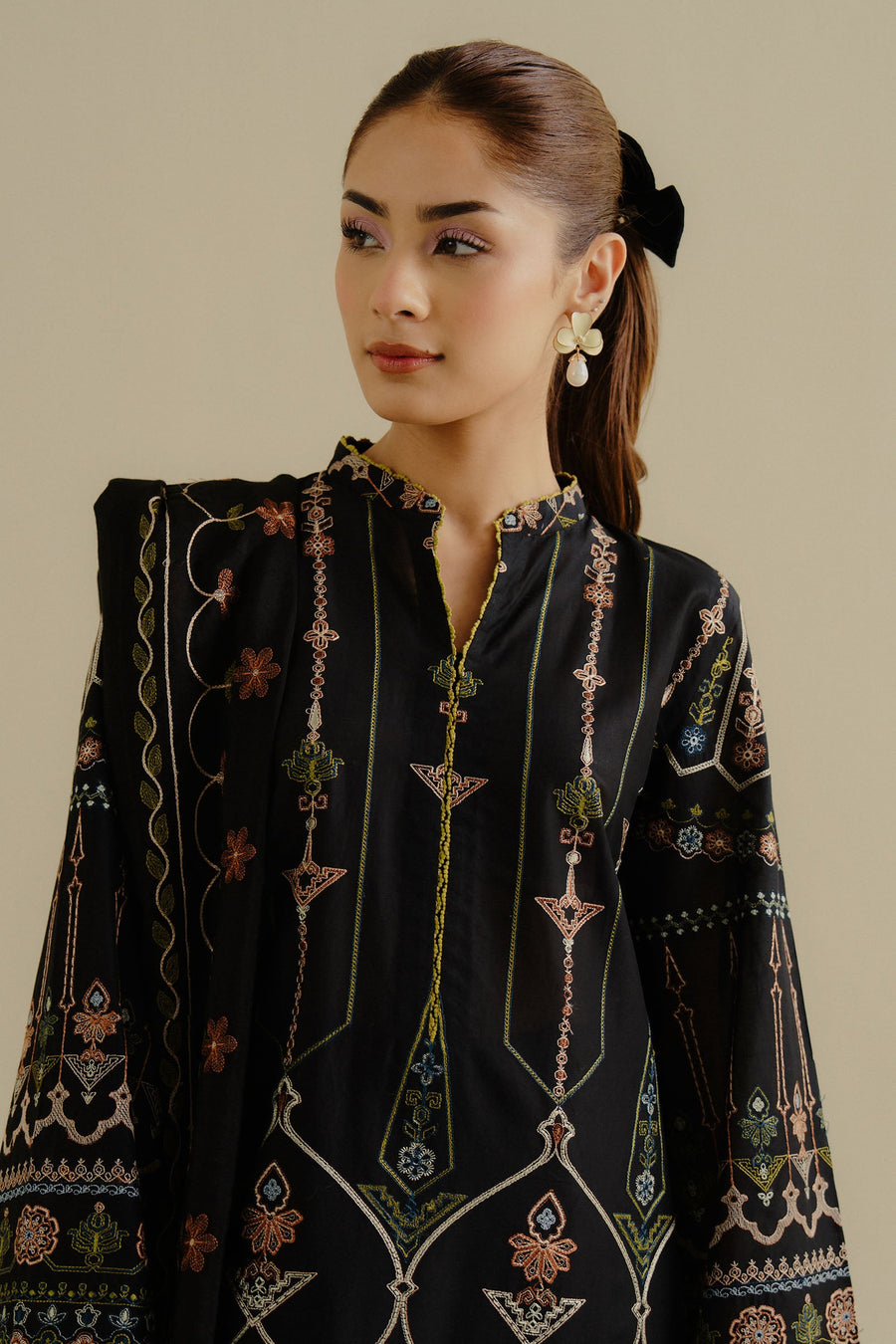 Coco by Zara Shahjahan Embroidered Lawn Unstitched 3Pc Suit 02A-IRIS