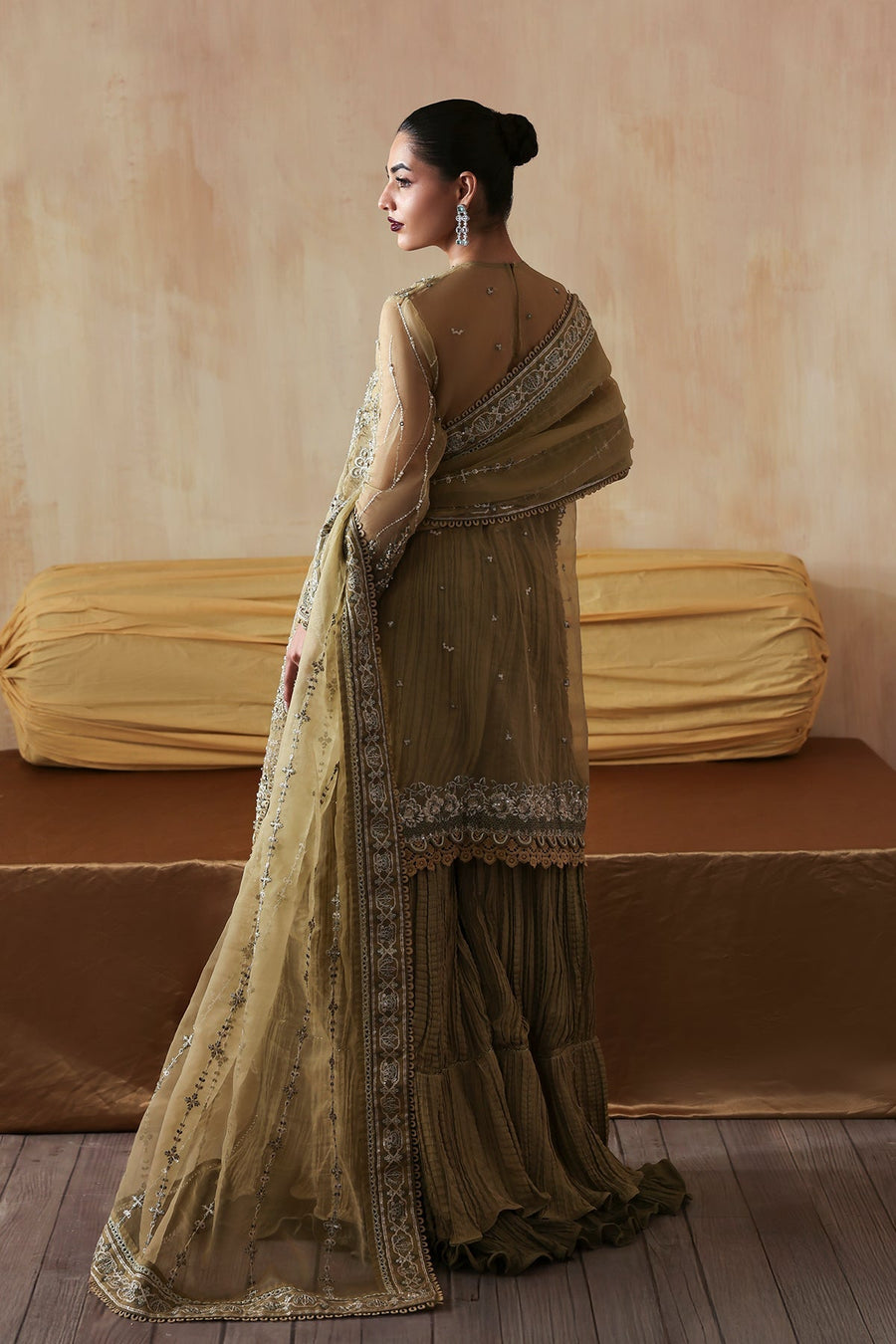 Zarposh Jahanara Festive Embroidered Organza Unstitched 3Pc Suit - Zarqash
