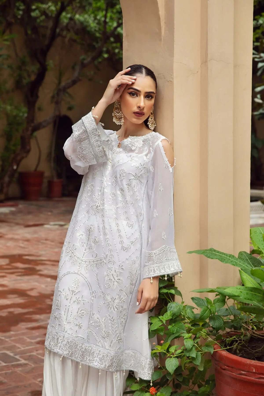 Alizeh Fashion Shahtaj Formal Wedding Embroidered 3PC Suit D-05 Shahnoor