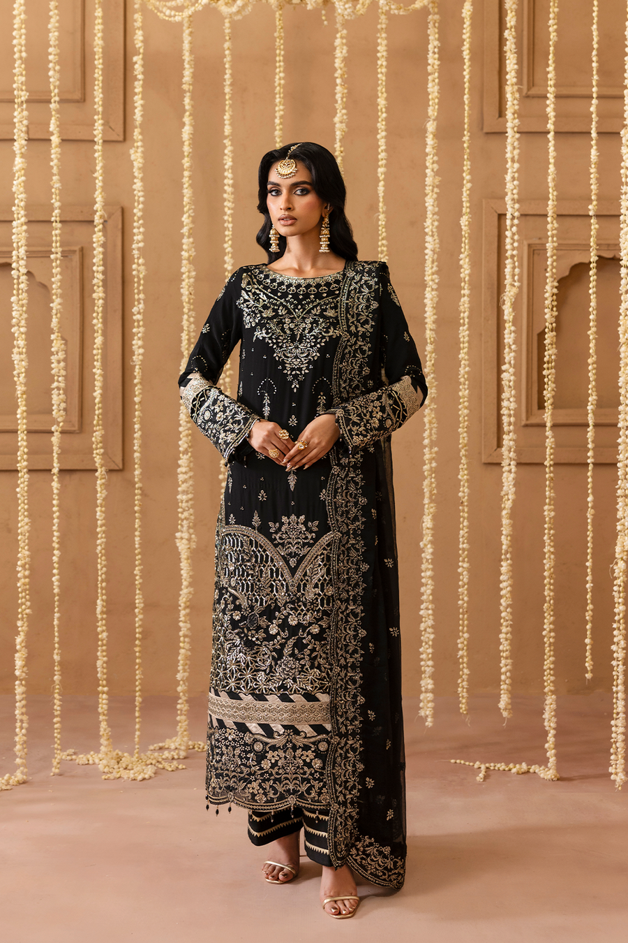 Emaan Adeel Sheherzadi Embroidered Chiffon Unstitched 3Pc Suit - SAHAR