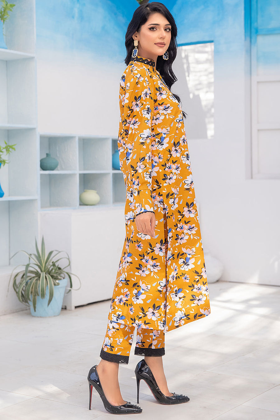 Safwa Tulip Vol-01 Digital Printed Khaddar Unstitched 2Pc Suit TSC-02