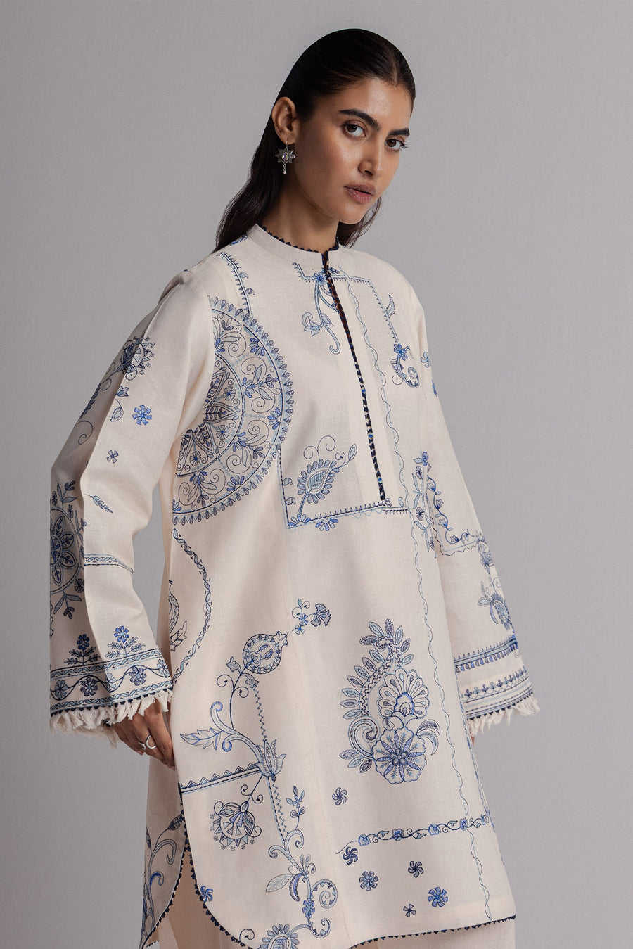 Coco Zara Shahjahan Embroidered Khaddar Unstitched 3Pc D-10B DIBA