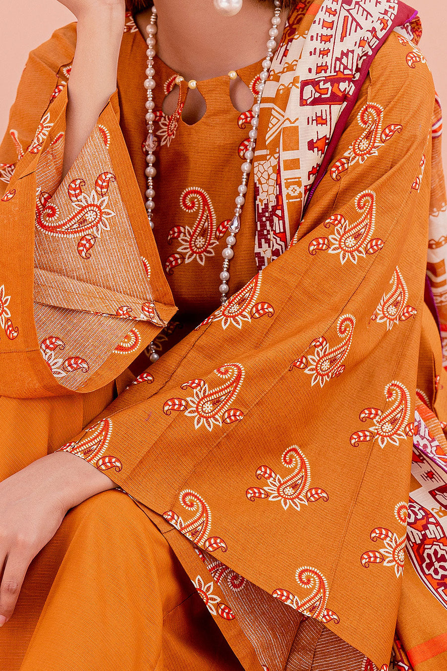 Ixora by Safwa Digital Printed Doria Cambric Unstitched 3Pc Suit ICS-09