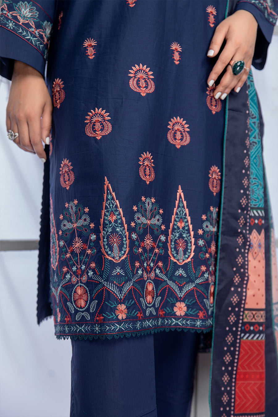 SEC-99 - SAFWA ETSY 3-PIECE EMBROIDERED COLLECTION VOL 08