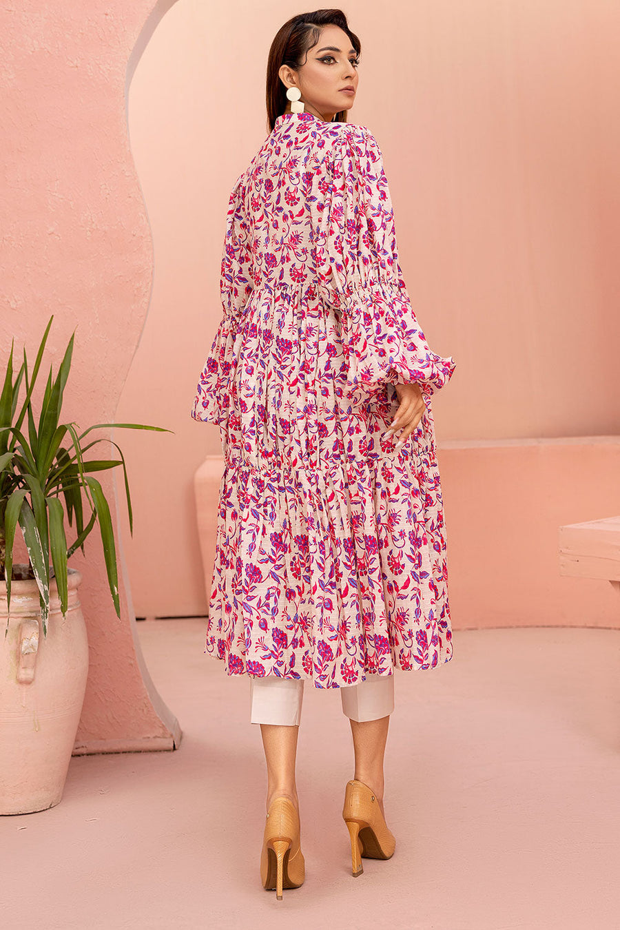 Safwa Orla Unstitched Printed Lawn 2Piece Suit - OR 68