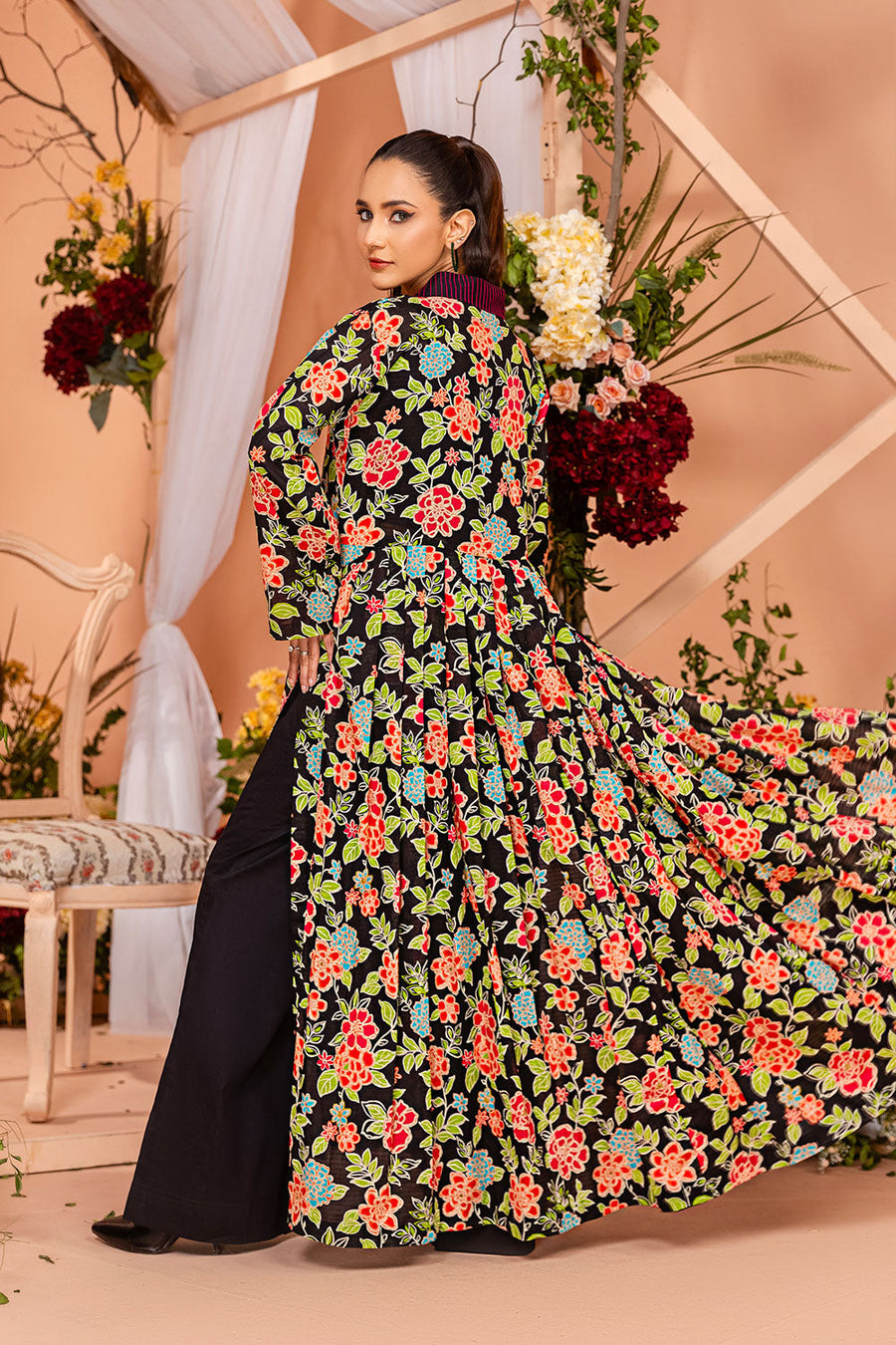 Safwa Orla Unstitched Printed Lawn 2Piece Suit - OR 73