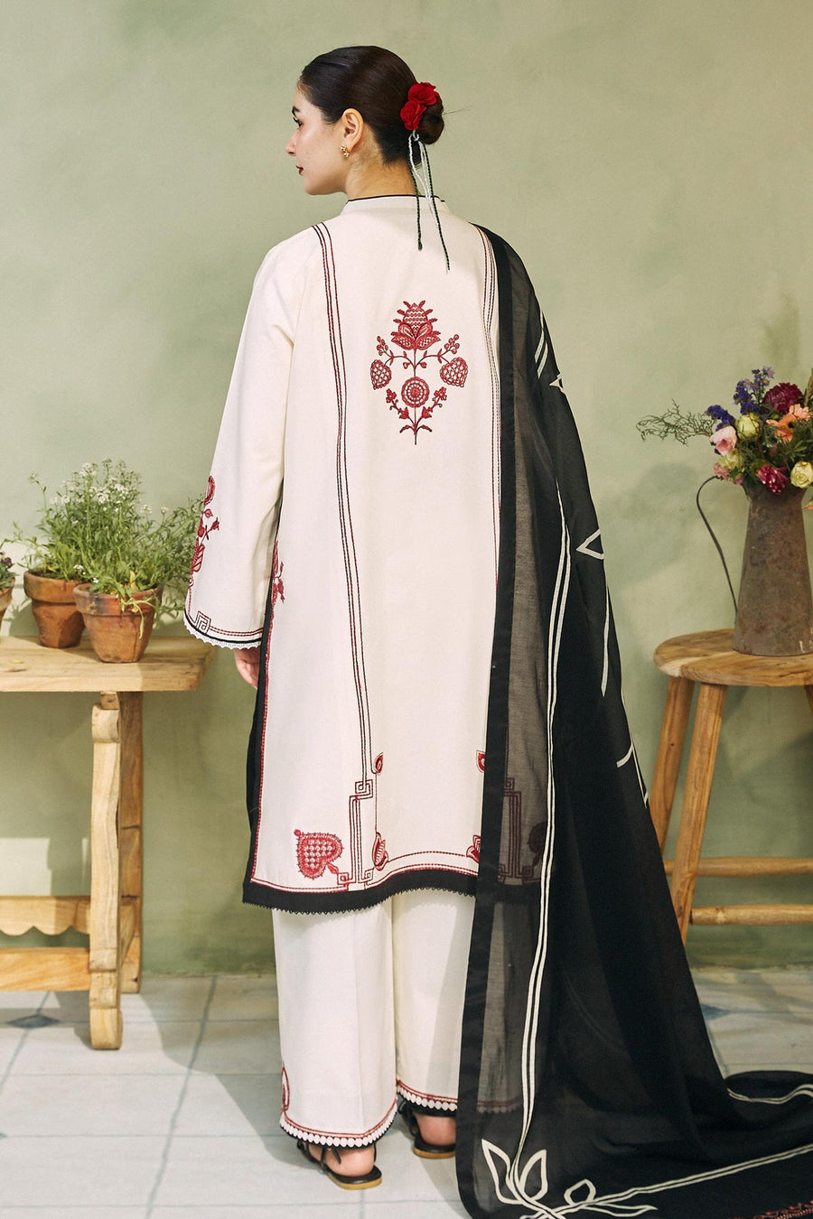 Coco by Zara Shahjahan Embroidered Lawn Unstitched 3Pc Suit D-03A GUL MOHAR