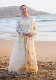 Ayra LuxurySchiffli Lawn and cotton net dupatta from ELAF's 'HAI KUCH' Festive Lawn 2024 Collection.