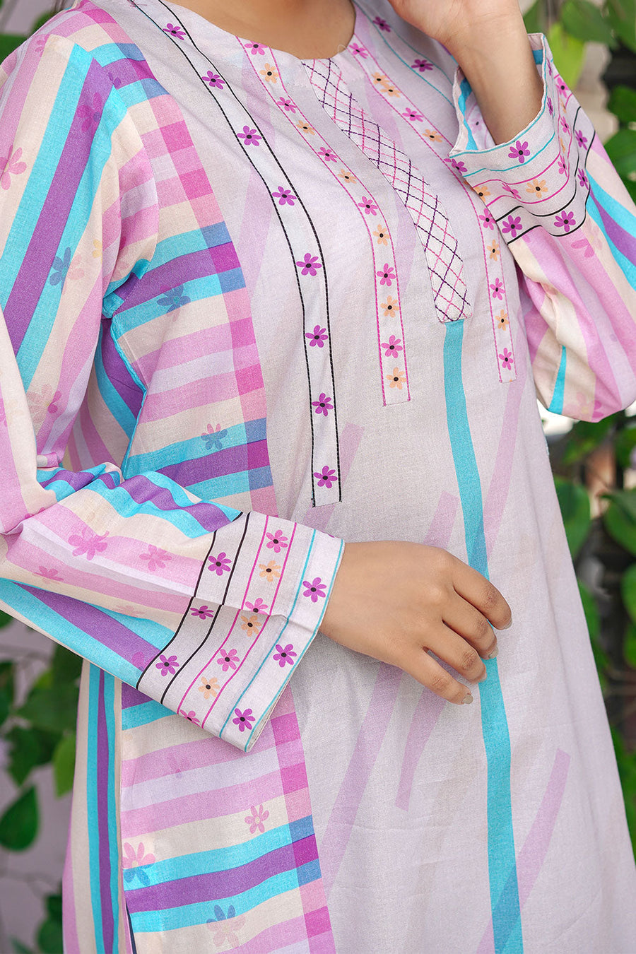 Safwa Digital Printed Pret Lawn Shirt 3R1-1P-P-107