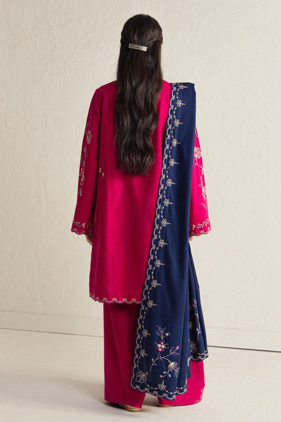 Coco Zara Shahjahan Embroidered Khaddar Unstitched 3Pc D-8B NAIRANG