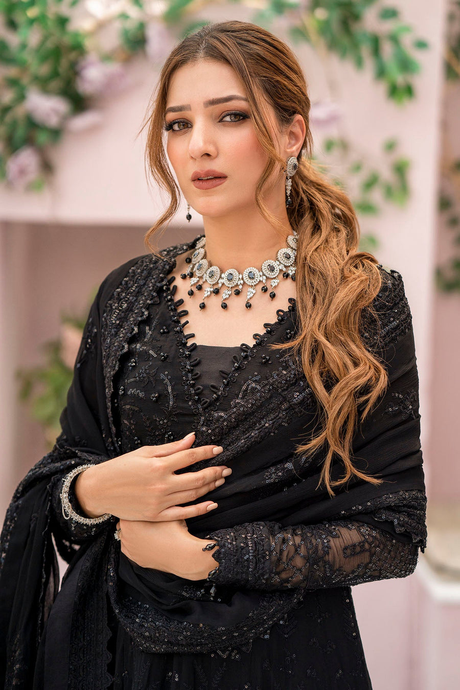 Motifz Rawayat Embroidered Chiffon Unstitched 3Pc Suit 4113 - ELAI
