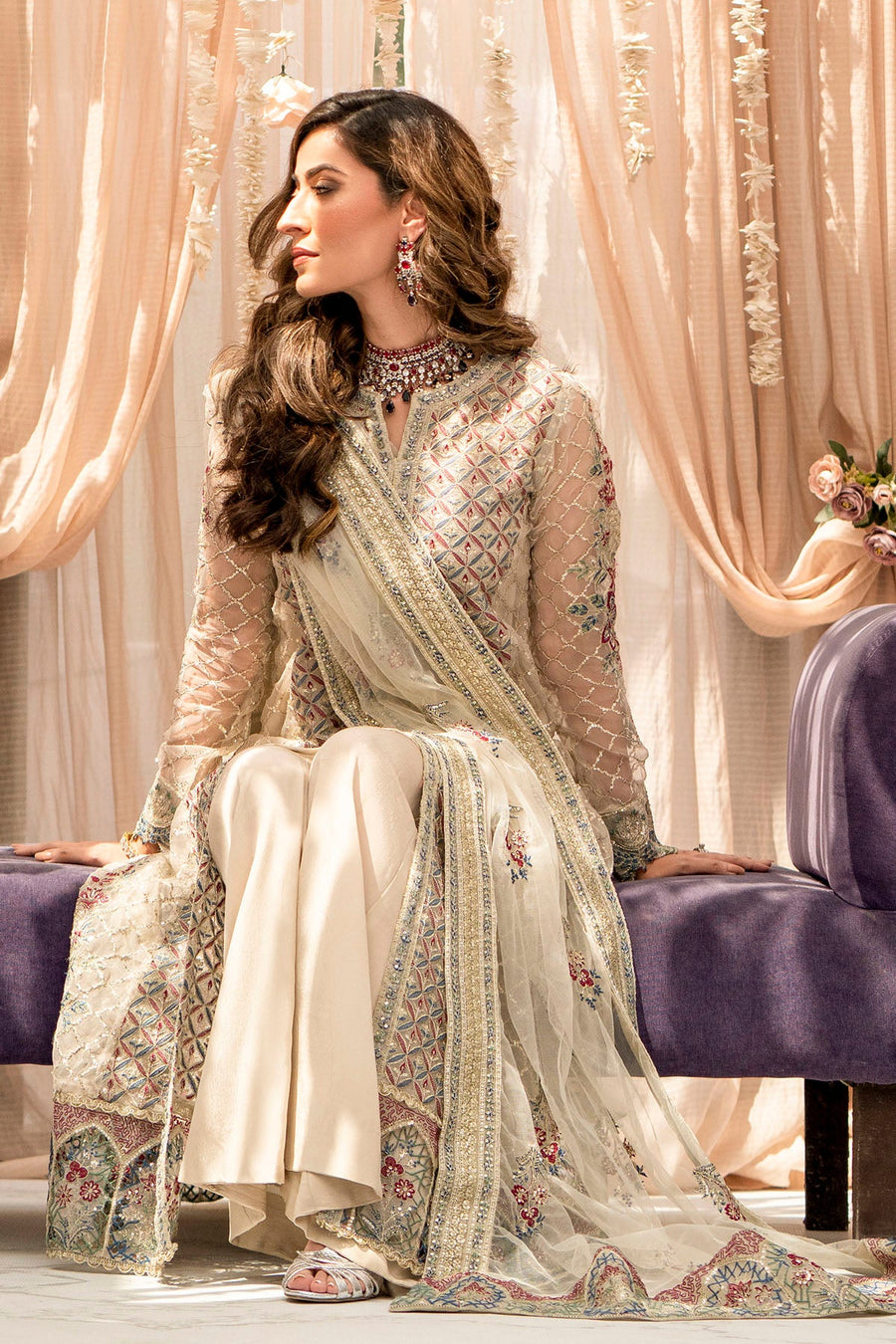 Motifz Rawayat Embroidered Organza Unstitched 3Pc Suit 4117 - AMAYA